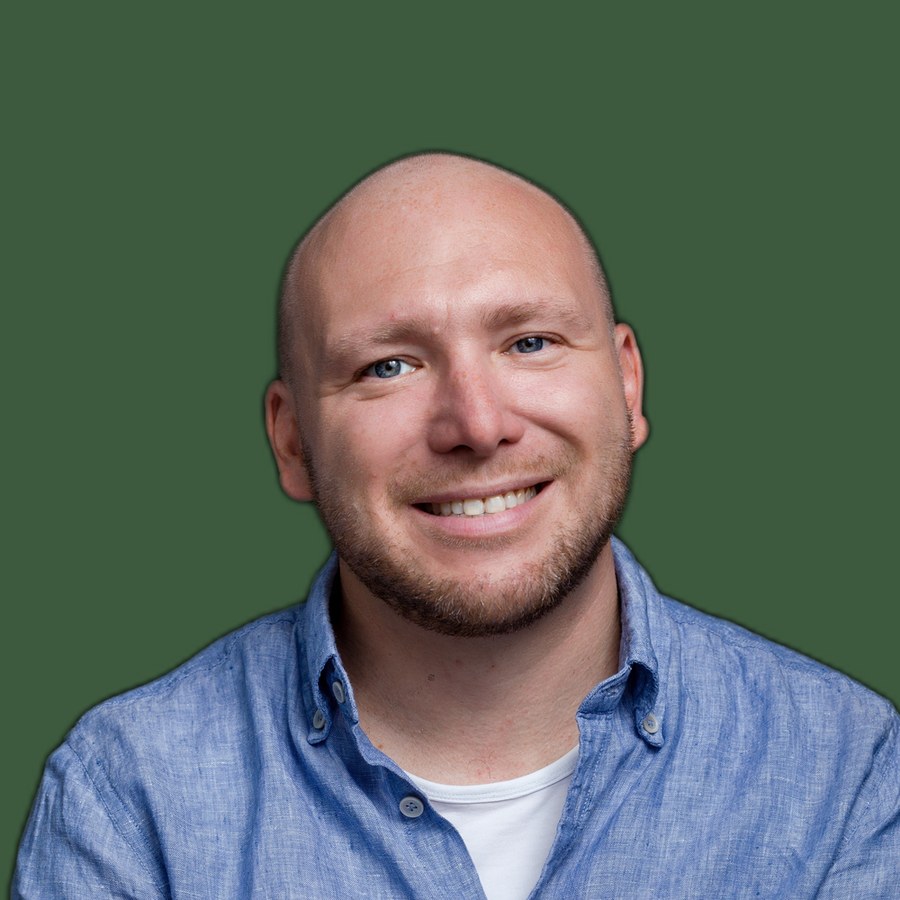 Wolfgang Kriesel — Marketing & Communication
